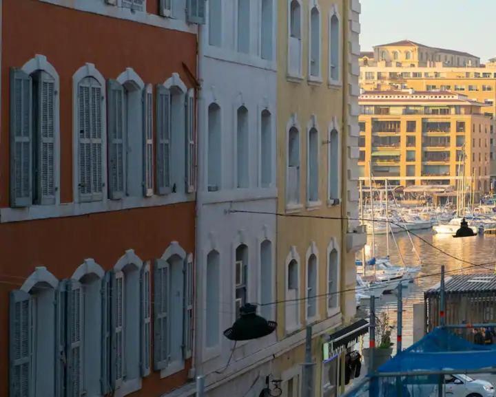 Design Suite Vieux Port Appartement Tout Equipe Climatise Marseille Luaran gambar