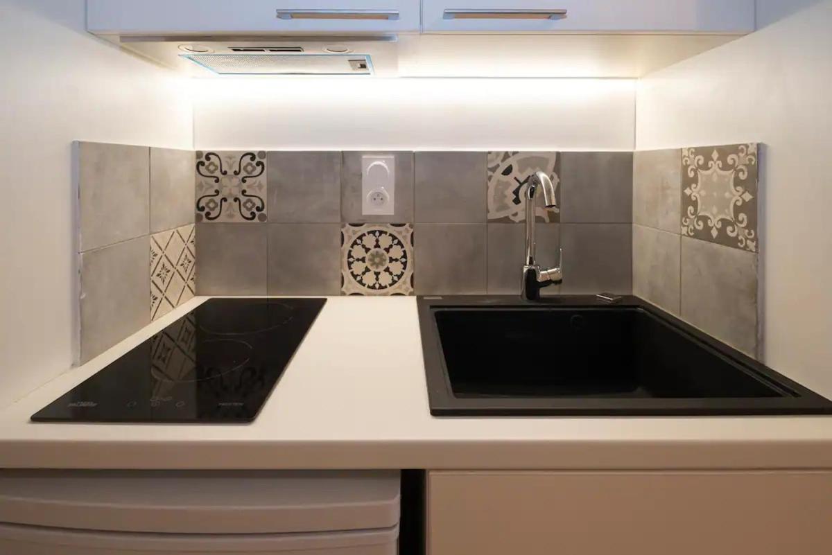 Design Suite Vieux Port Appartement Tout Equipe Climatise Marseille Luaran gambar