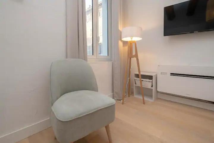 Design Suite Vieux Port Appartement Tout Equipe Climatise Marseille Luaran gambar