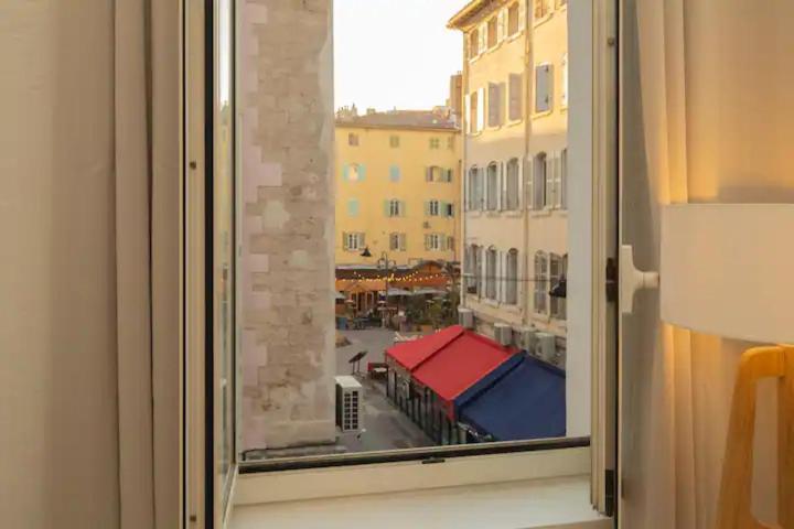 Design Suite Vieux Port Appartement Tout Equipe Climatise Marseille Luaran gambar
